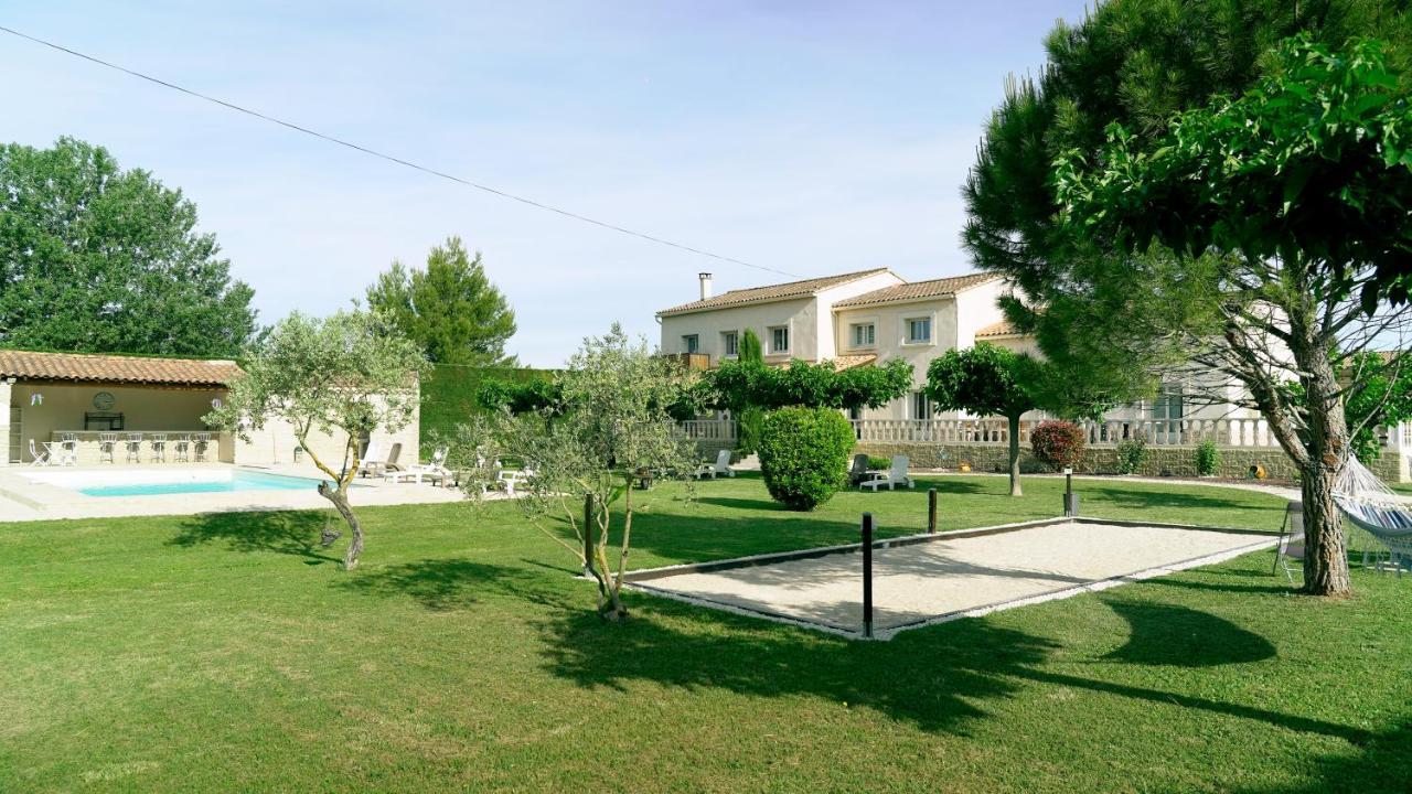 Chambres D'Hotes Le Saint Victor - Provence, Vaucluse Pernes-les-Fontaines Bagian luar foto