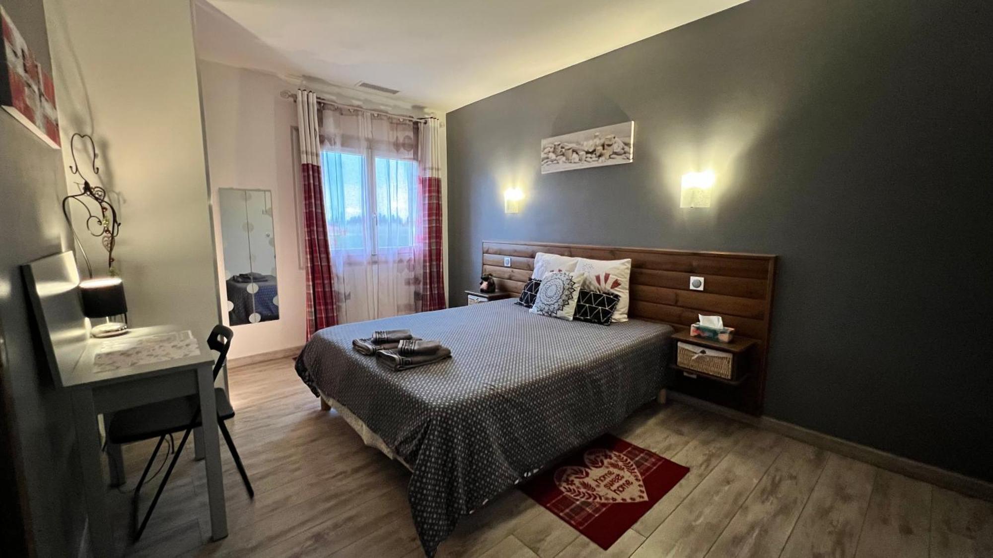 Chambres D'Hotes Le Saint Victor - Provence, Vaucluse Pernes-les-Fontaines Bagian luar foto