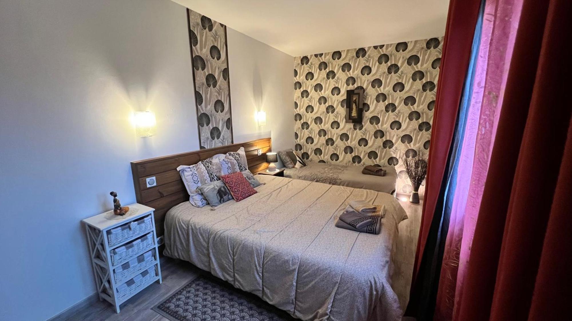 Chambres D'Hotes Le Saint Victor - Provence, Vaucluse Pernes-les-Fontaines Bagian luar foto